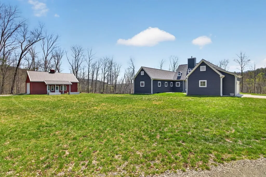 1499 Doe And Fawn Lane Crawford TN 38554