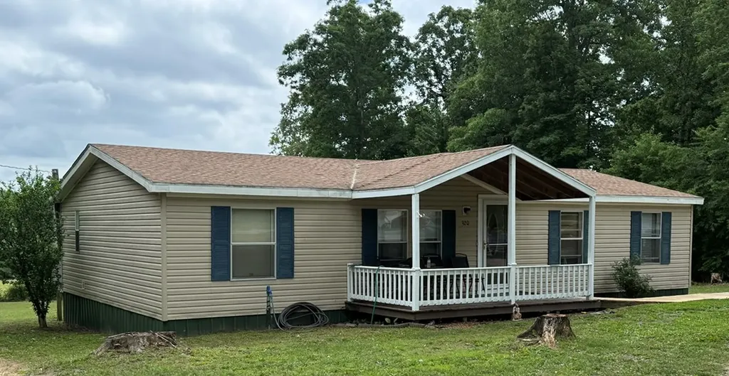 920 Pioneer Road Grimsley TN 38565