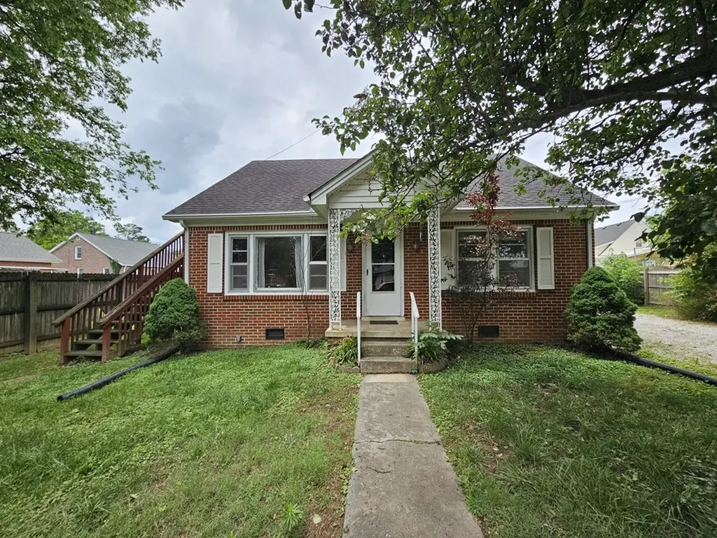209 Dogwood Street Carthage TN 37030-1309
