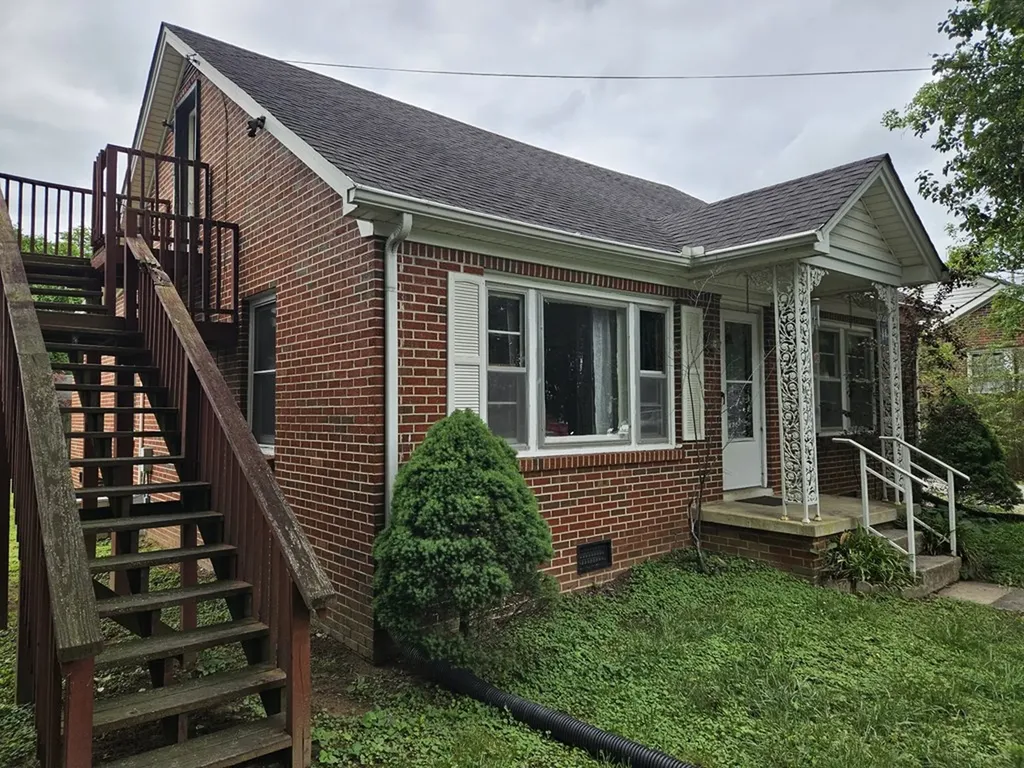 209 Dogwood Street Carthage TN 37030-1309
