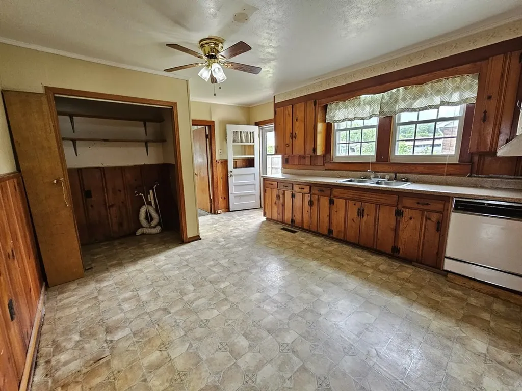 209 Dogwood Street Carthage TN 37030-1309
