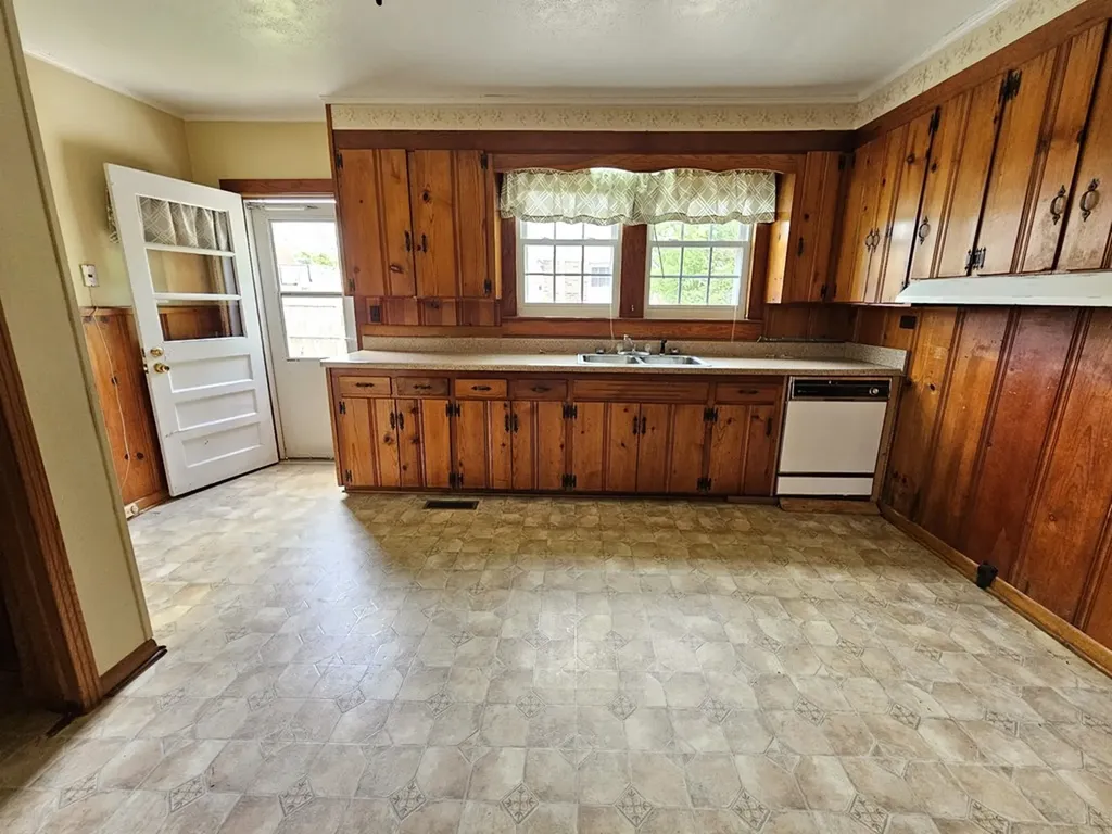 209 Dogwood Street Carthage TN 37030-1309