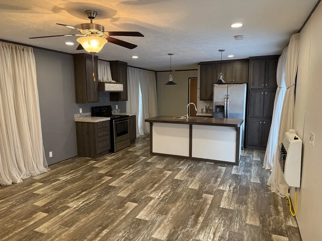1366 Pearl Hinds Road Jamestown TN 38556