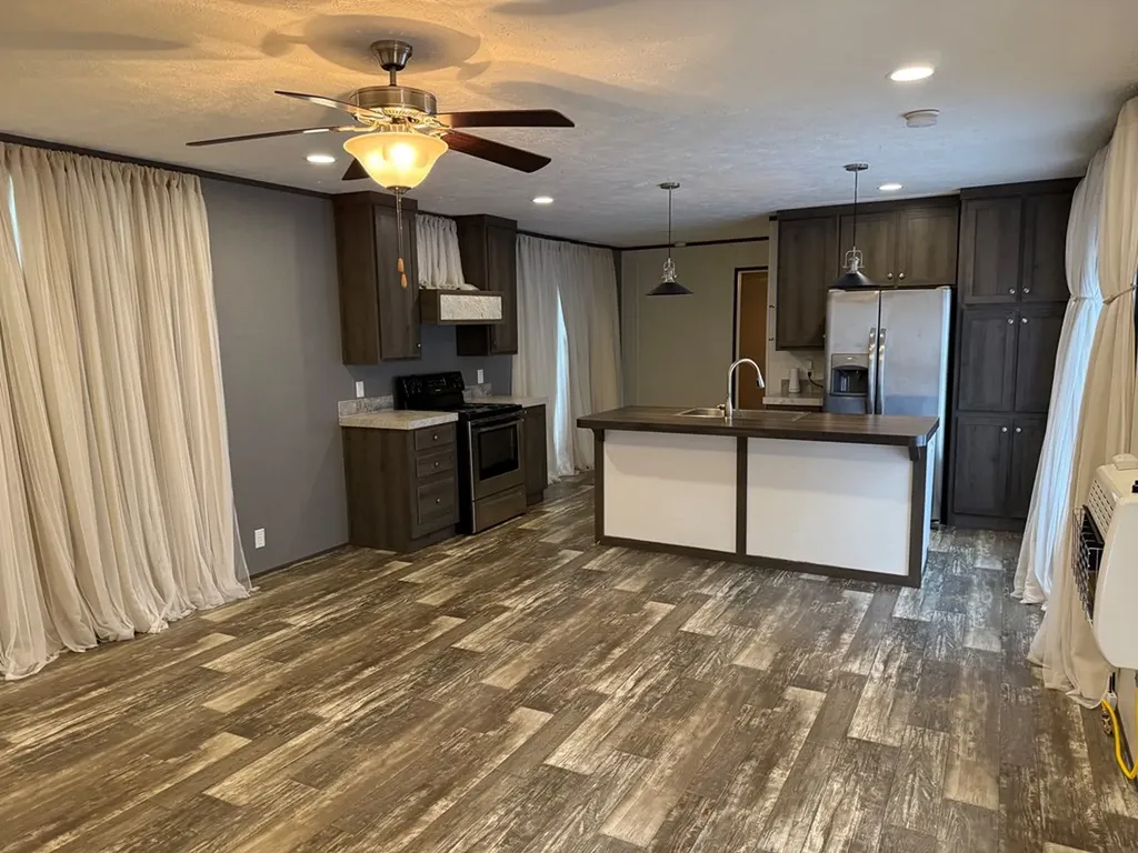 1366 Pearl Hinds Road Jamestown TN 38556