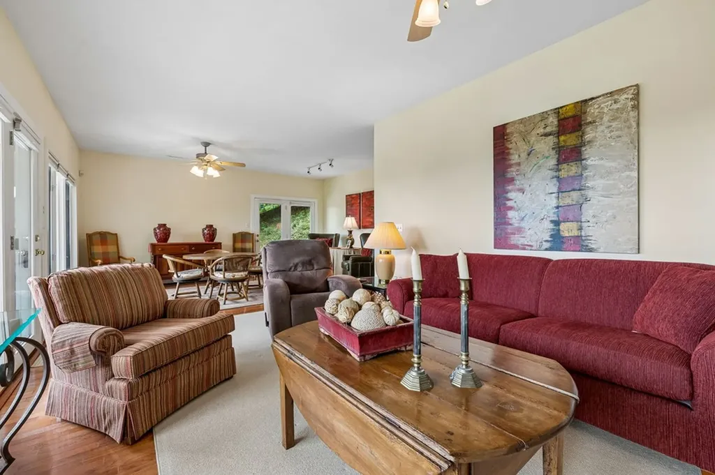 8 Matthews Mountain Lane Carthage TN 37030