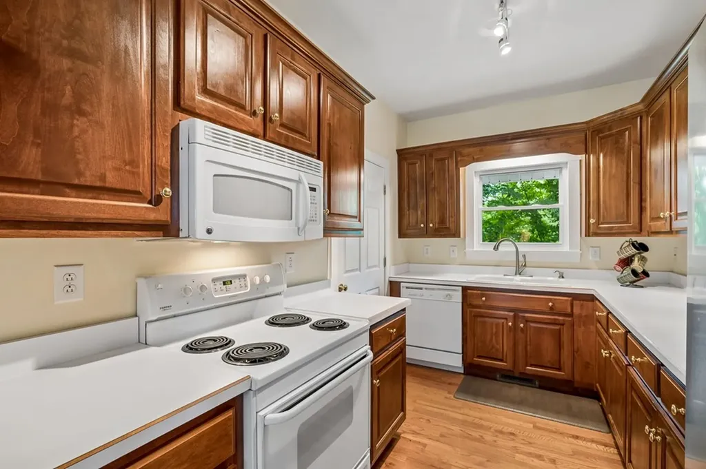 8 Matthews Mountain Lane Carthage TN 37030