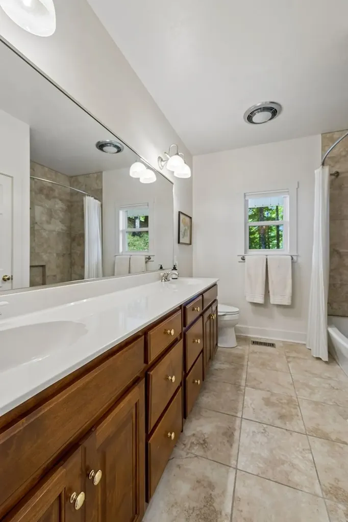 8 Matthews Mountain Lane Carthage TN 37030