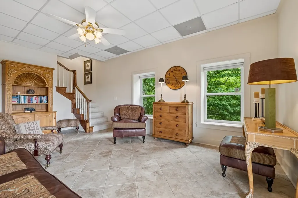 8 Matthews Mountain Lane Carthage TN 37030