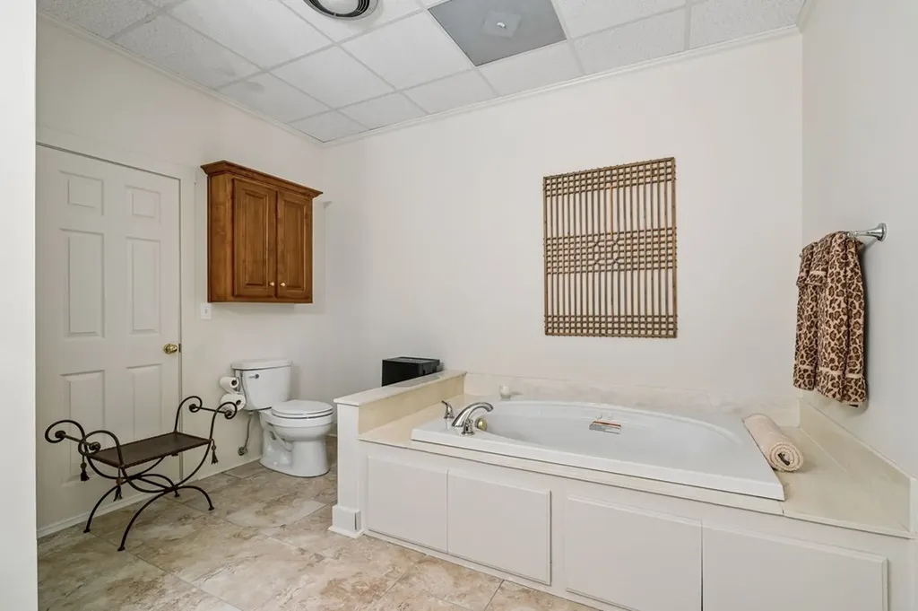 8 Matthews Mountain Lane Carthage TN 37030