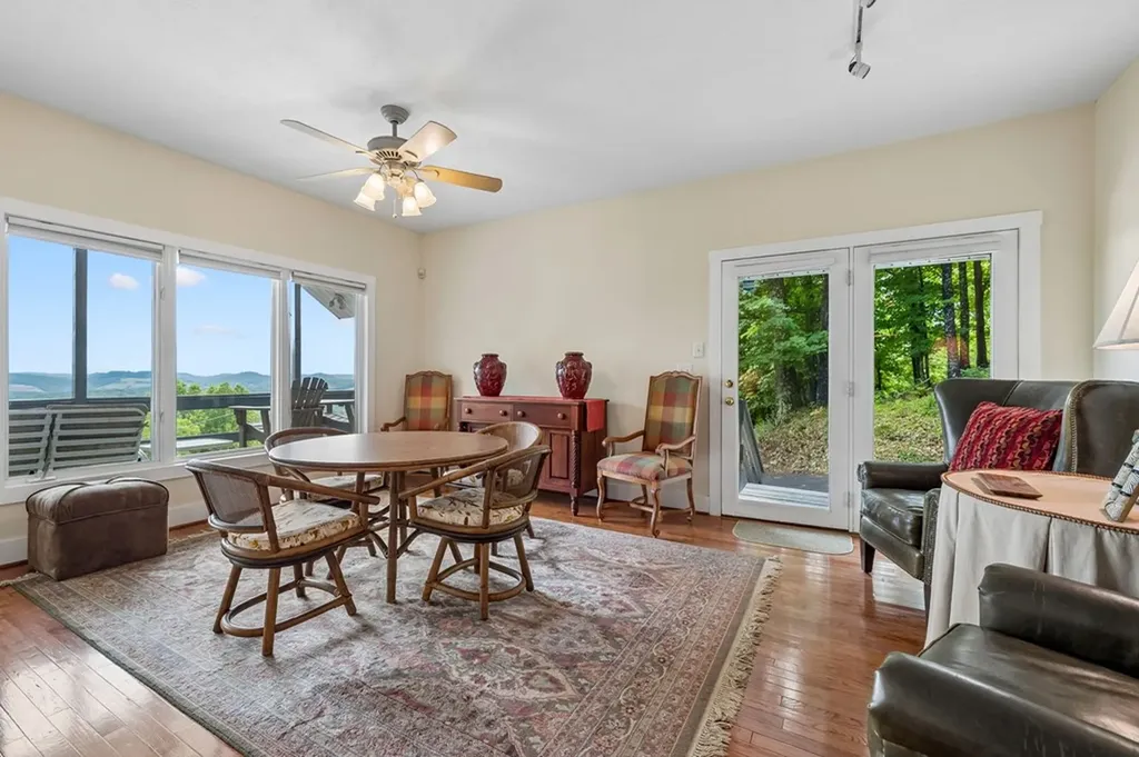 8 Matthews Mountain Lane Carthage TN 37030