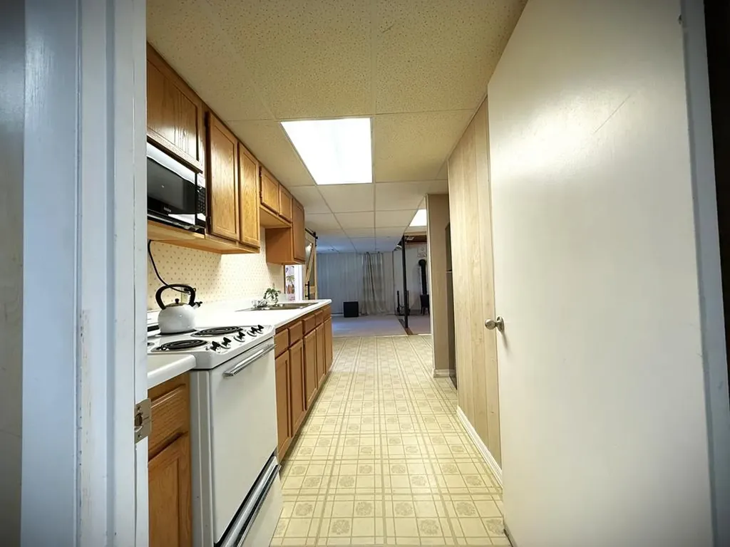 1880 Charles Hennessee Road Sparta TN 38583