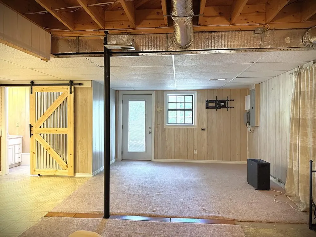 1880 Charles Hennessee Road Sparta TN 38583