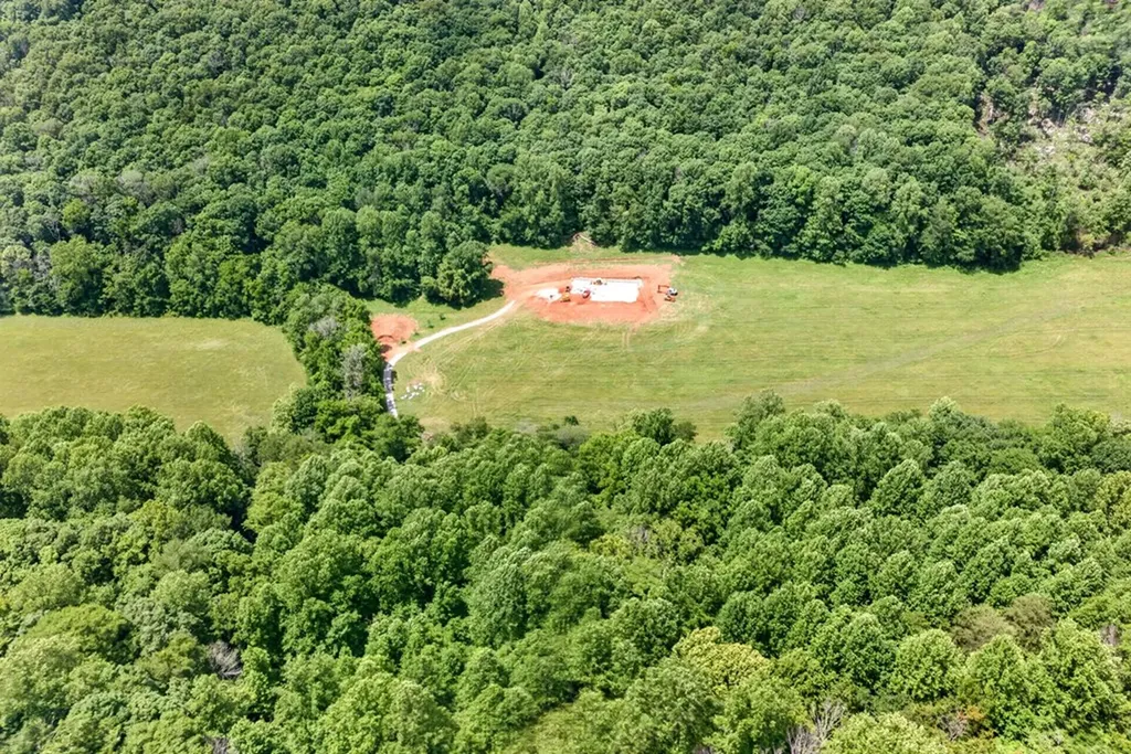 1088 Lee Hollow Road Sparta TN 38583