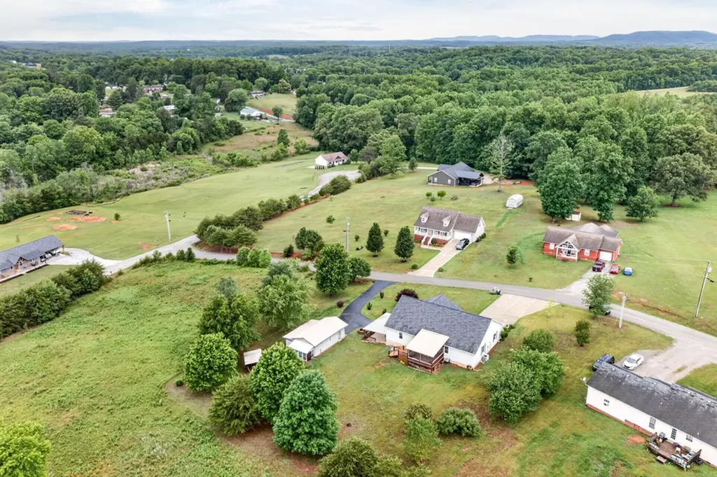 491 Autumn Hills Drive Rickman TN 38580
