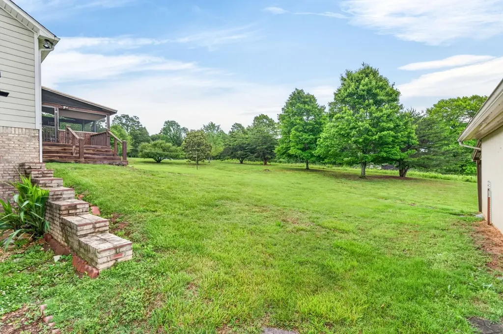 491 Autumn Hills Drive Rickman TN 38580