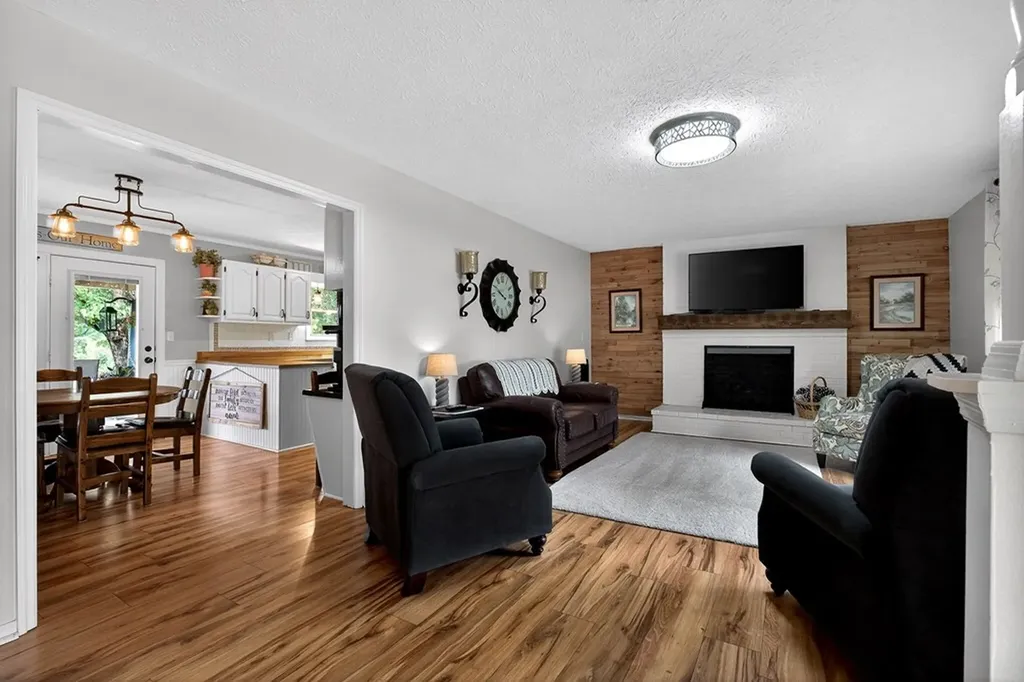 1755 Burgess Falls Road Sparta TN 38583