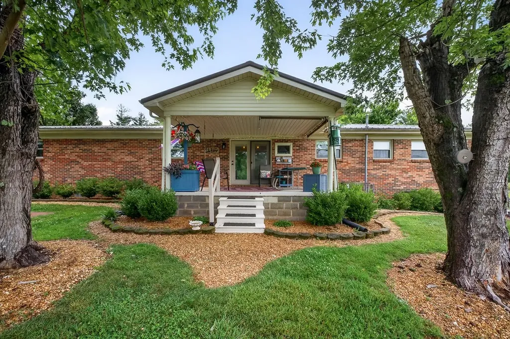 1755 Burgess Falls Road Sparta TN 38583
