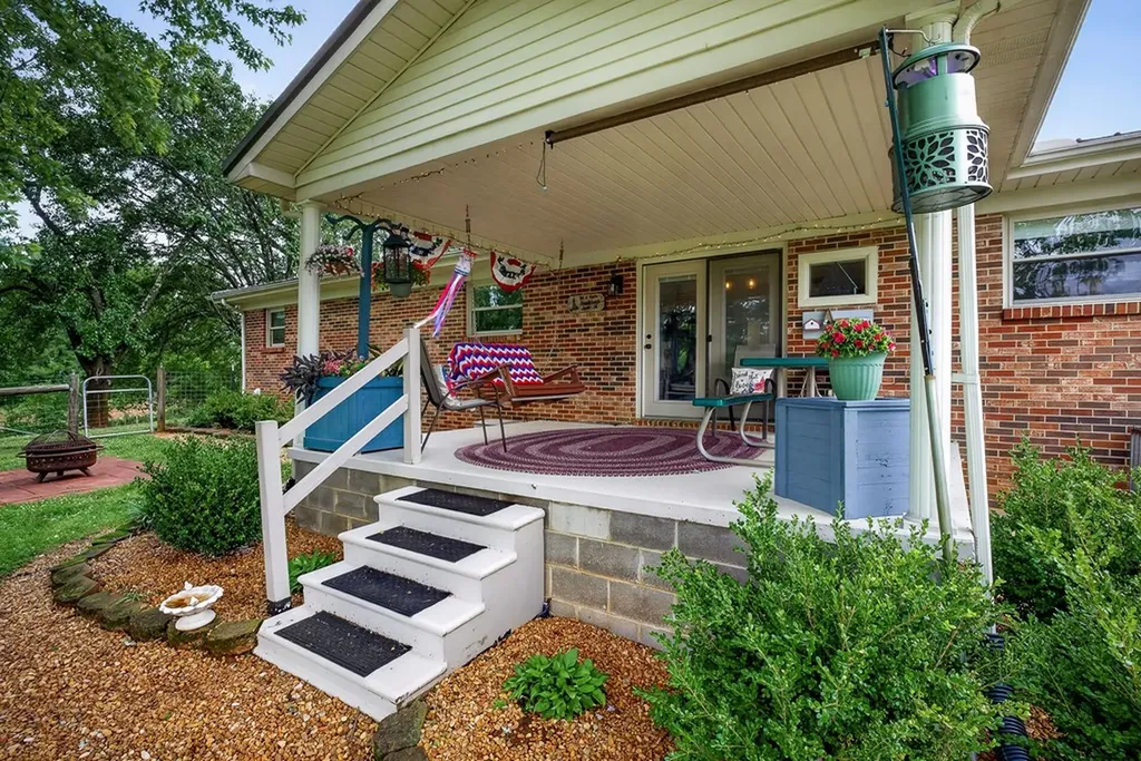 1755 Burgess Falls Road Sparta TN 38583