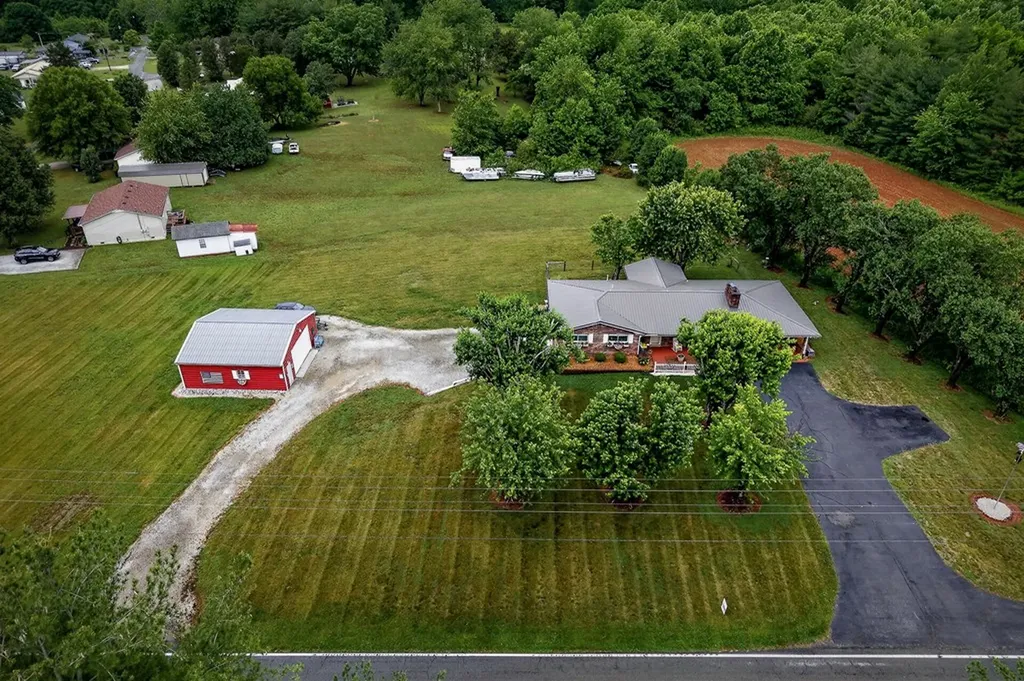 1755 Burgess Falls Road Sparta TN 38583