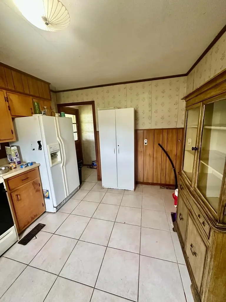 1749 Brimstone Creek Road Moss TN 38575