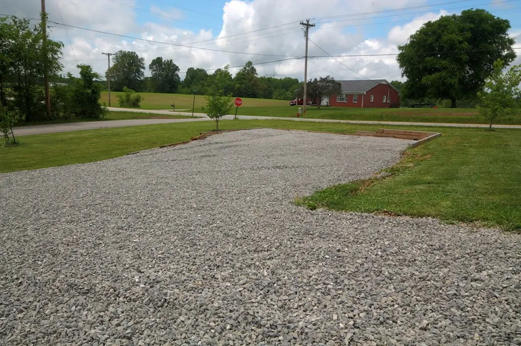 6608 Rice Road Baxter TN 38544