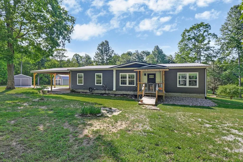 293 Christian Road Crossville TN 38572