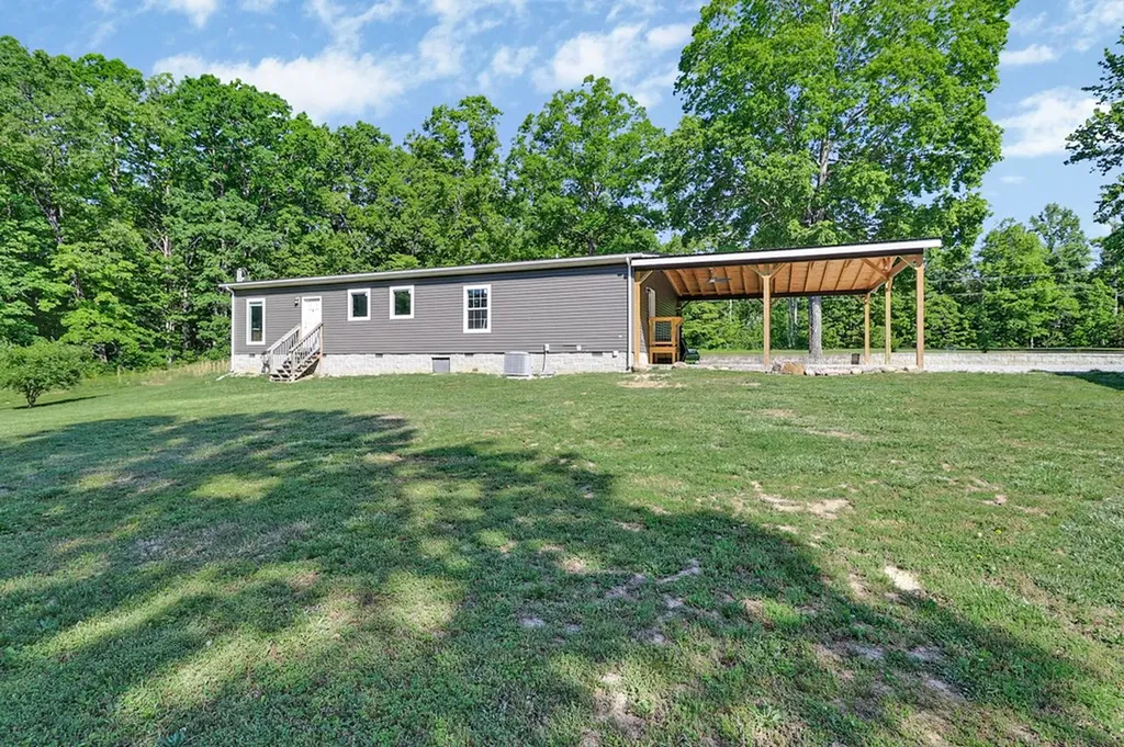 293 Christian Road Crossville TN 38572