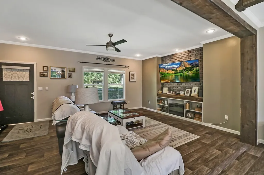 293 Christian Road Crossville TN 38572