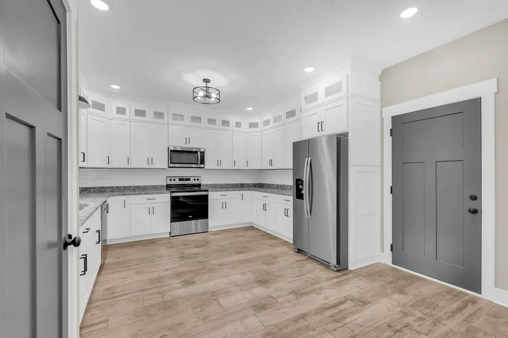 2489 Whispering Oaks Lane Cookeville TN 38501