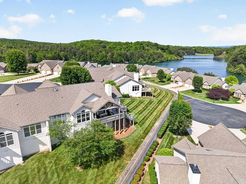 152 Lafayette Terrace #25 Crossville TN 38558