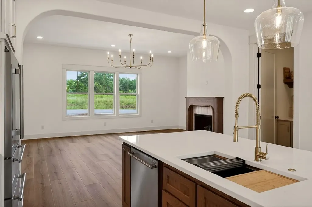 6984 Honeysuckle Trail Baxter TN 38544