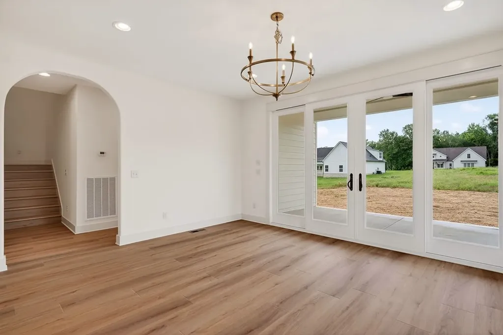 6984 Honeysuckle Trail Baxter TN 38544