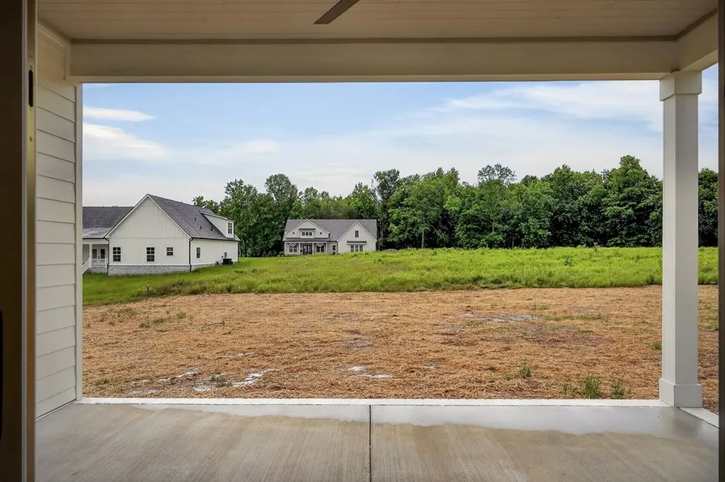 6984 Honeysuckle Trail Baxter TN 38544