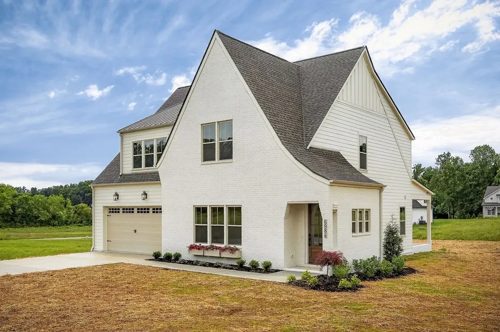 6984 Honeysuckle Trail Baxter TN 38544