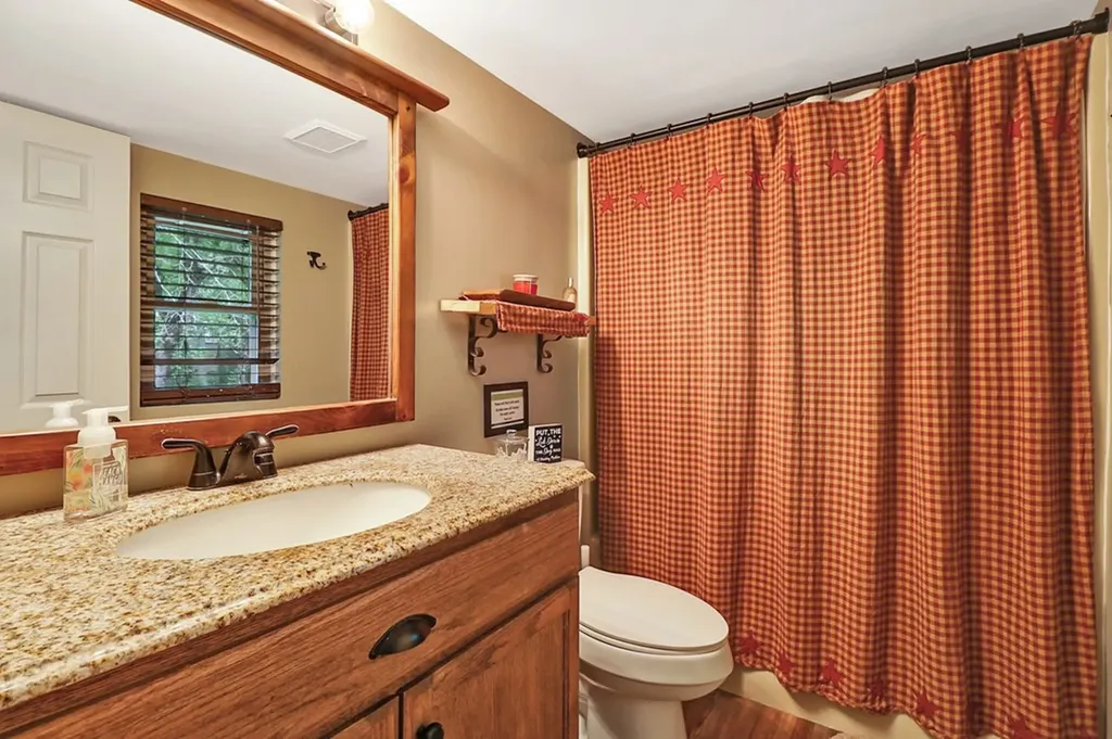 89 Crockett Circle Crossville TN 38572
