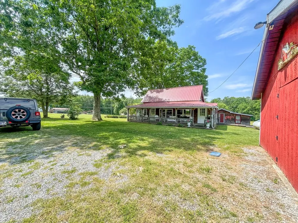 1960 Leffle Webb Road Crossville TN 38572