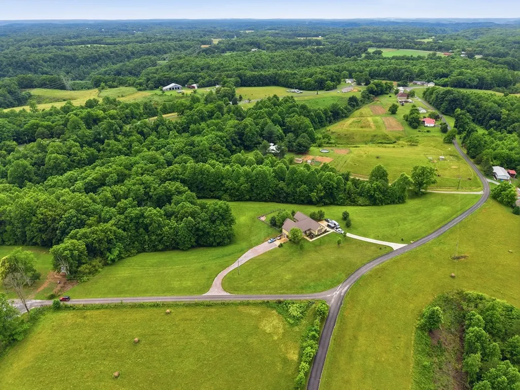 5277 Herrens Chapel Road Silver Point TN 38582