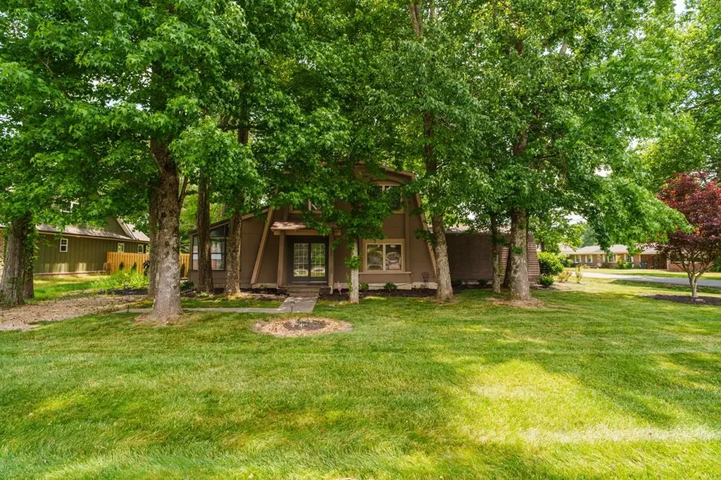390 S Old Kentucky Road Cookeville TN 38501