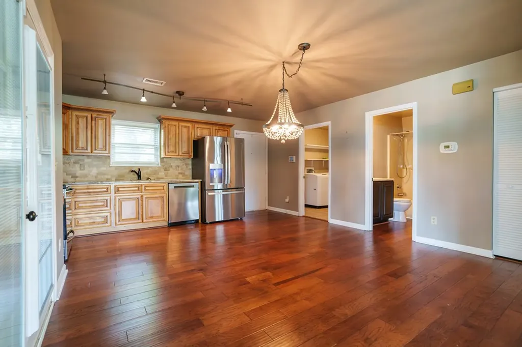 390 S Old Kentucky Road Cookeville TN 38501