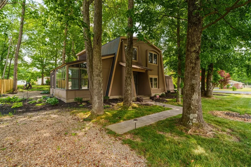 390 S Old Kentucky Road Cookeville TN 38501