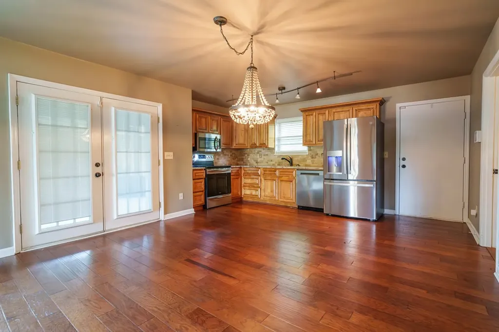 390 S Old Kentucky Road Cookeville TN 38501
