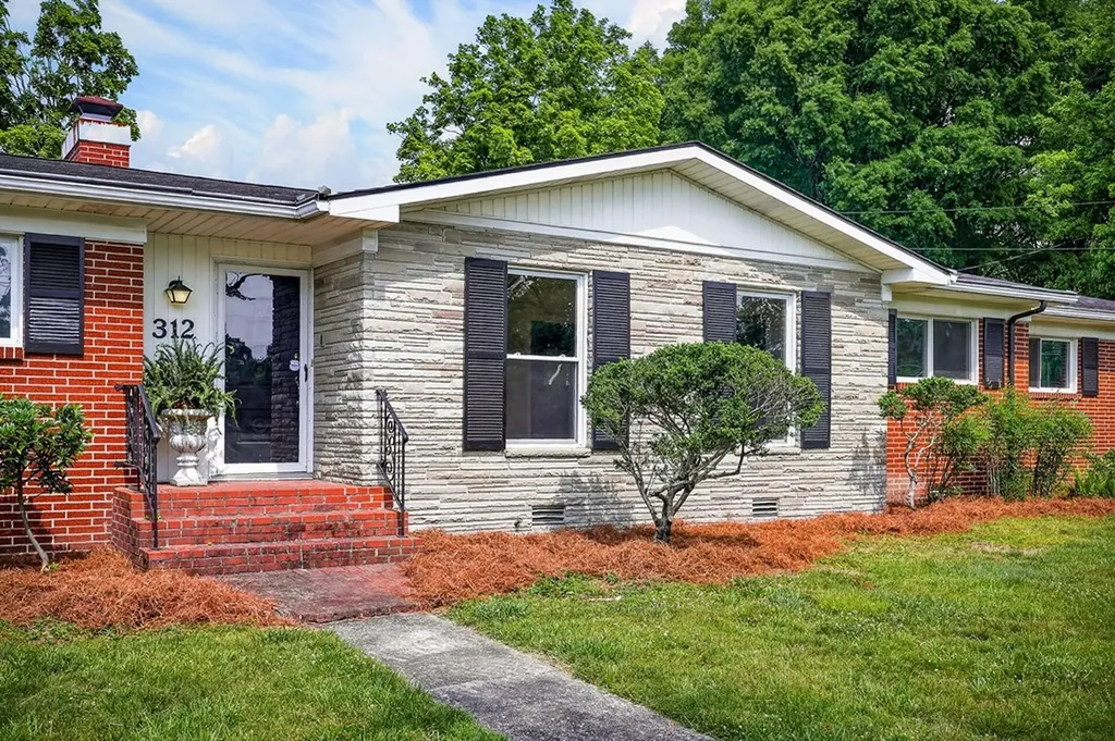 312 N Jefferson Avenue Cookeville TN 38501