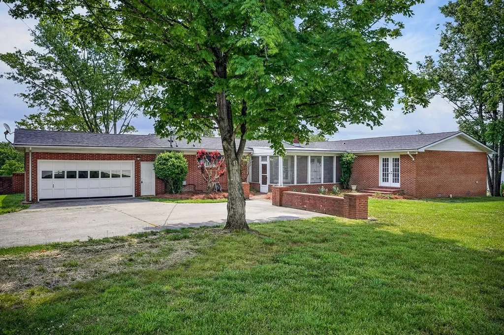 312 N Jefferson Avenue Cookeville TN 38501