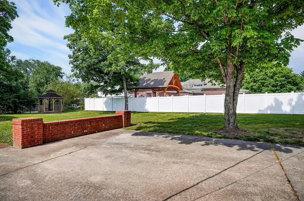 312 N Jefferson Avenue Cookeville TN 38501