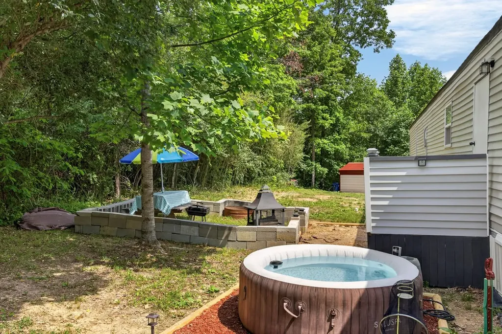 420 Oneida Lane Wilder TN 38589