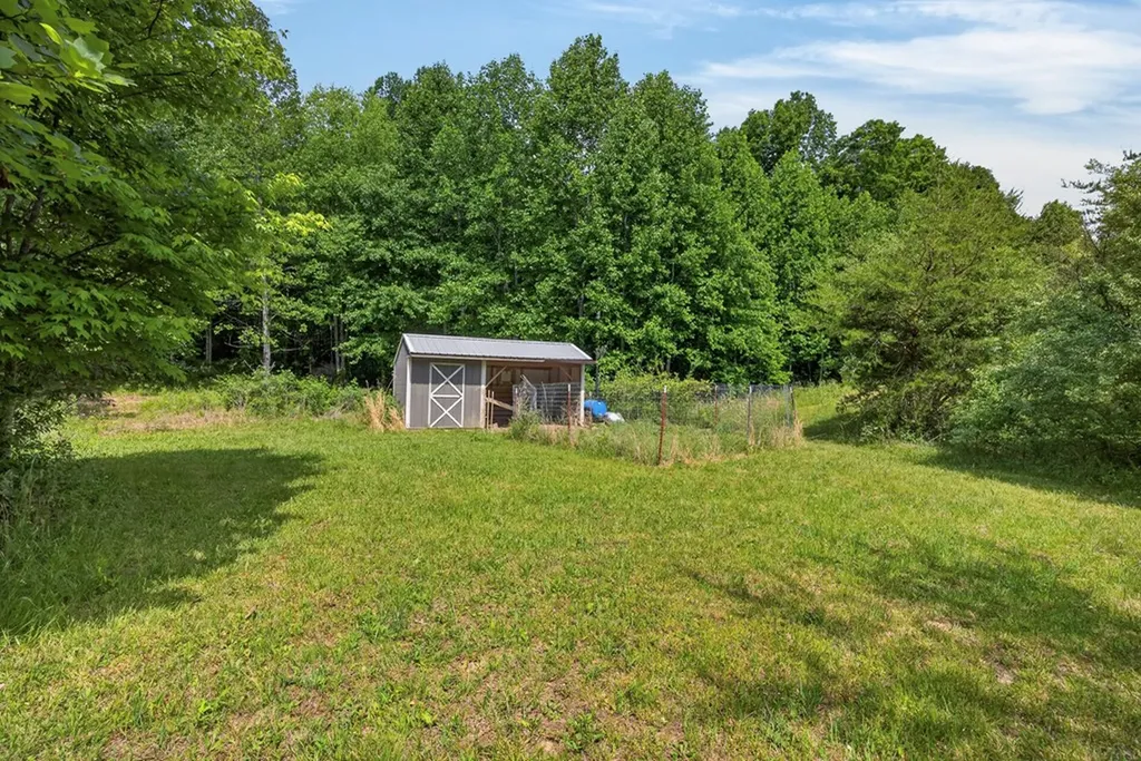 420 Oneida Lane Wilder TN 38589