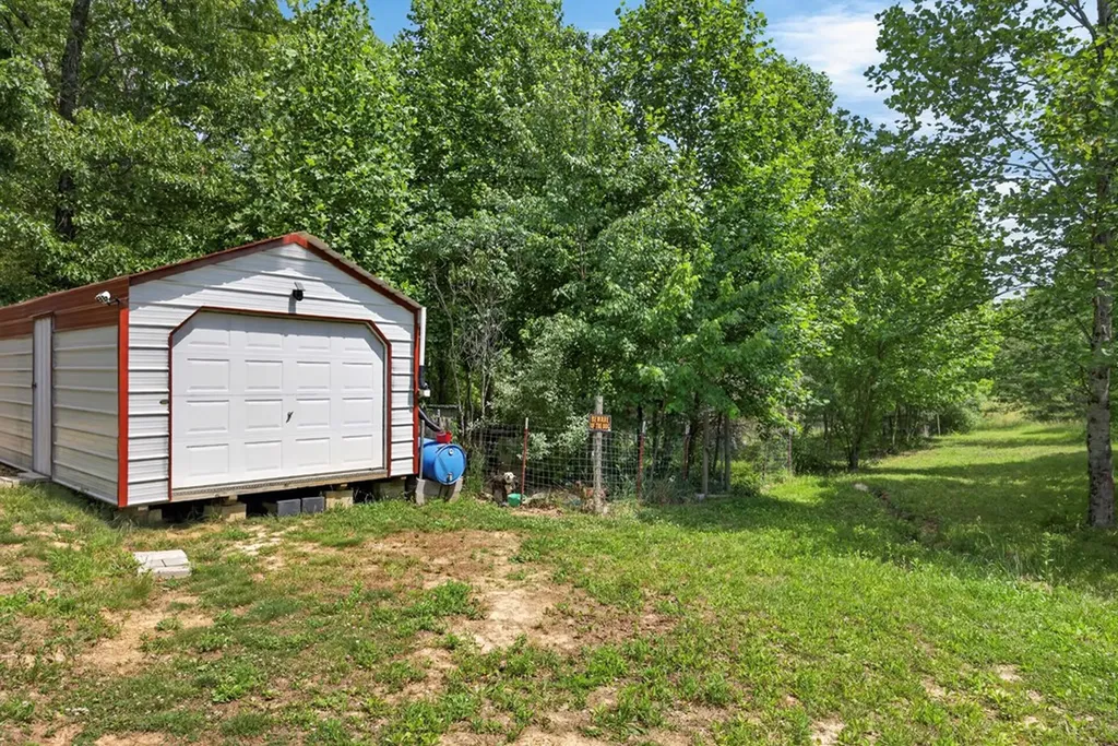 420 Oneida Lane Wilder TN 38589
