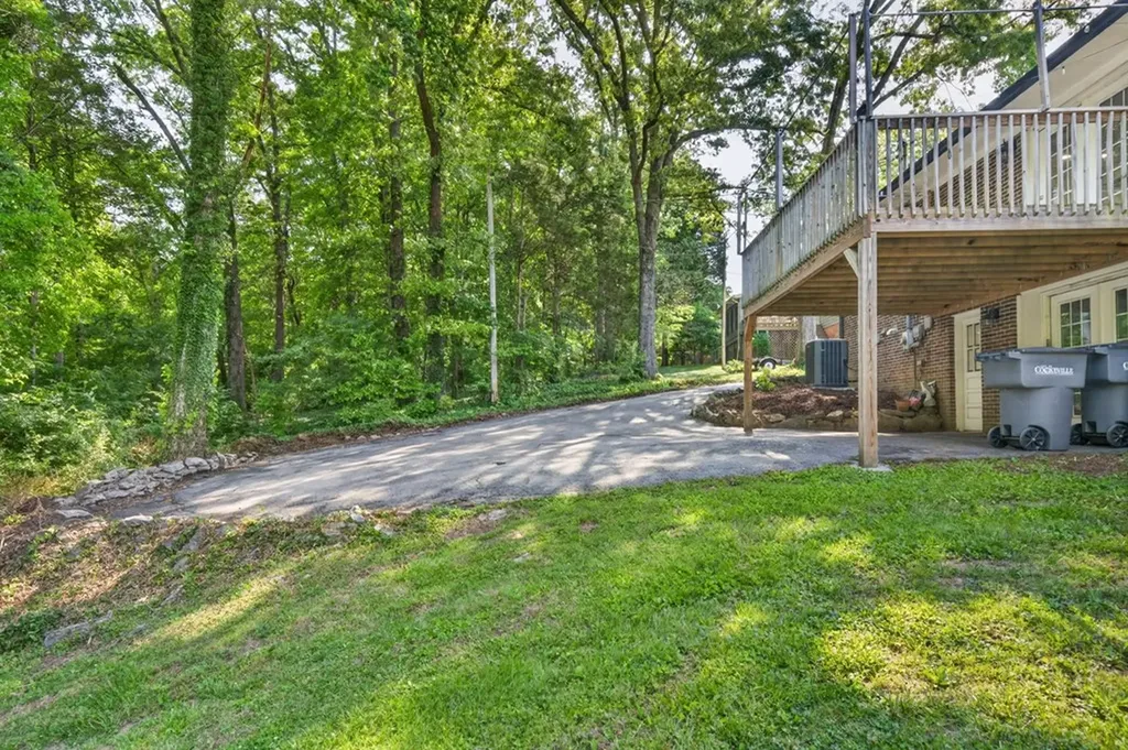 851 Lone Oak Drive Cookeville TN 38501