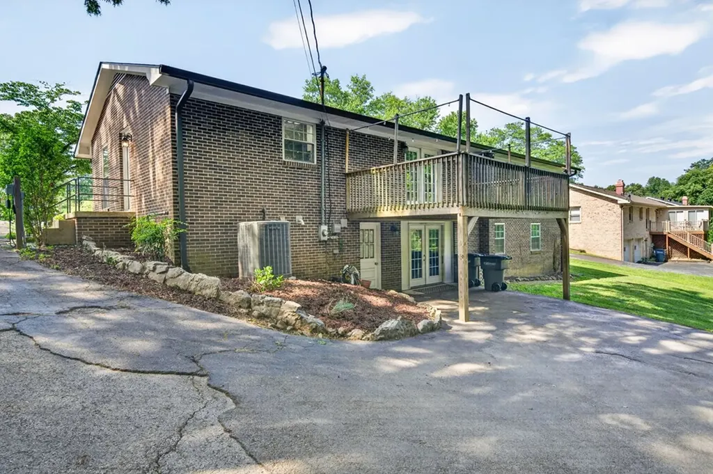 851 Lone Oak Drive Cookeville TN 38501