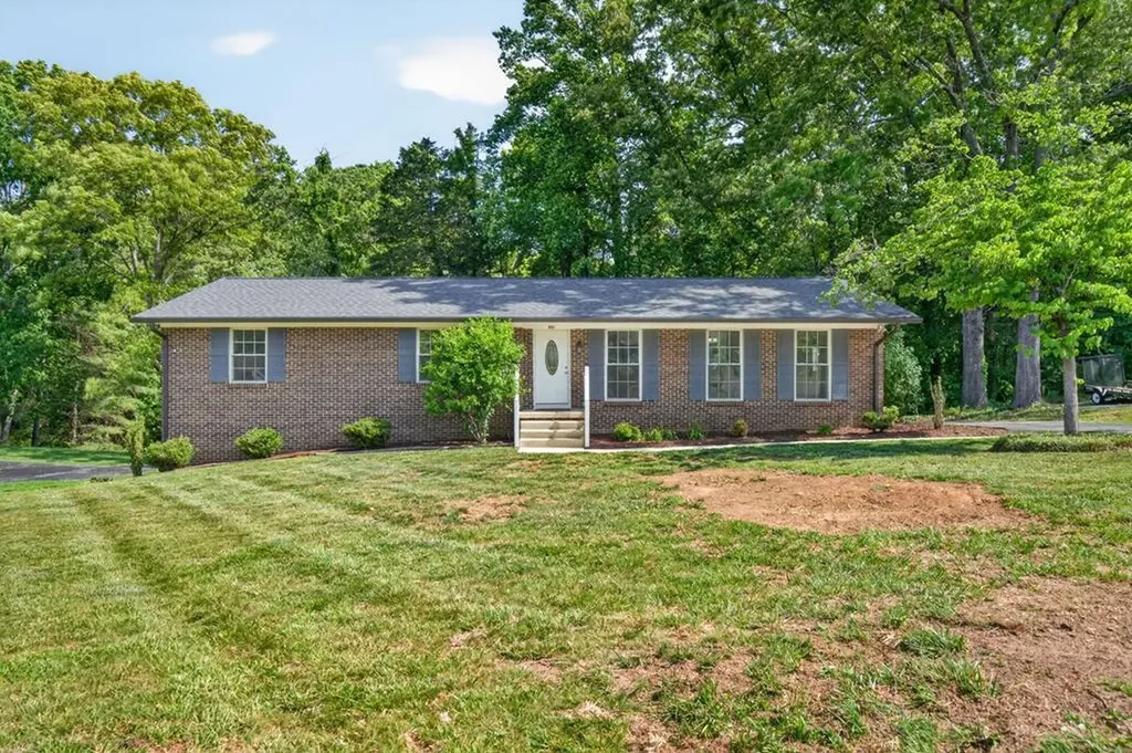 851 Lone Oak Drive Cookeville TN 38501
